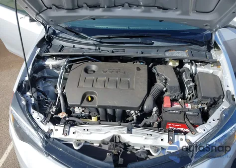 2017 Toyota Corolla Le z USA, uszkodzony, nr VIN 5YFBURHE9HP737863